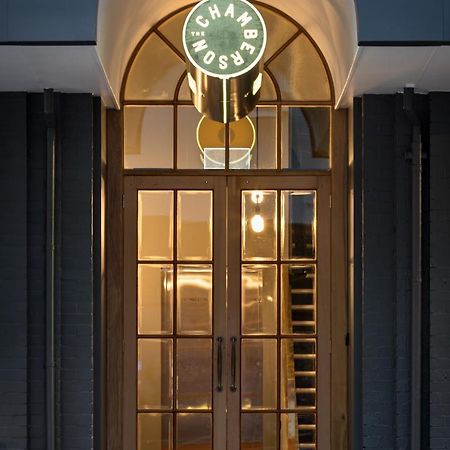 The Chamberson Hotel Dunedin Luaran gambar Entrance to the museum