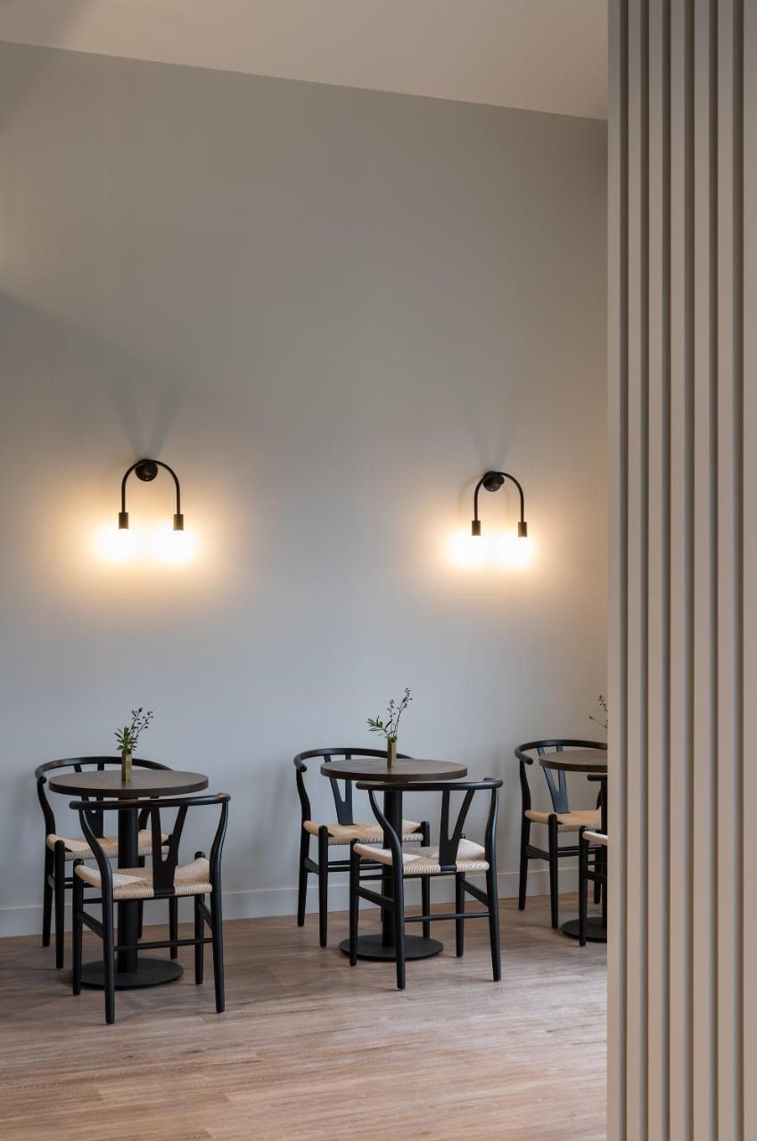 The Chamberson Hotel Dunedin Luaran gambar Wall lights